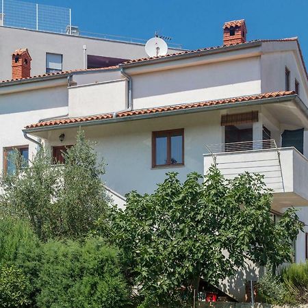Apartmani Suzi Pula Buitenkant foto
